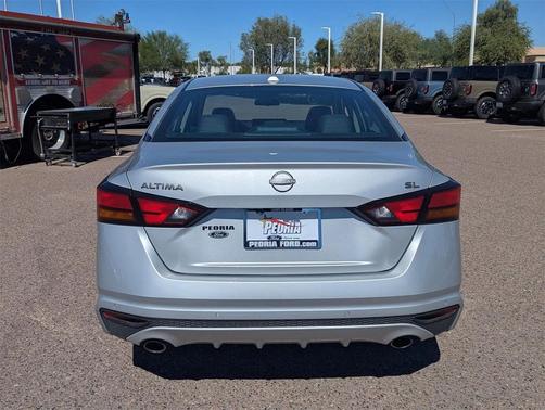 2023 Nissan Altima 2.5 SL