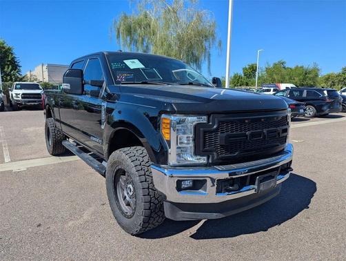 2017 Ford F-350 Lariat