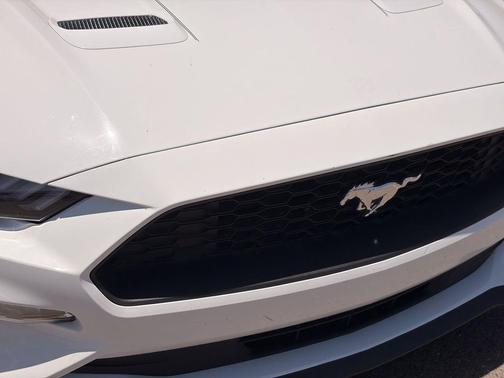 Oxford White 2018 Ford Mustang EcoBoost
