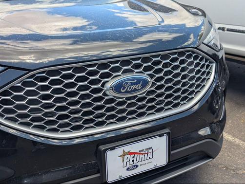 Agate Black 2024 Ford Edge SEL