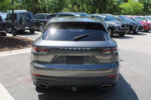 2019 Porsche Cayenne Base