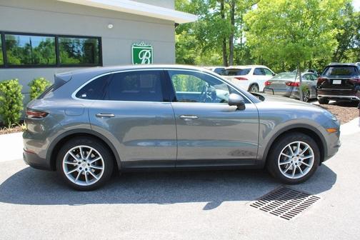 2019 Porsche Cayenne Base