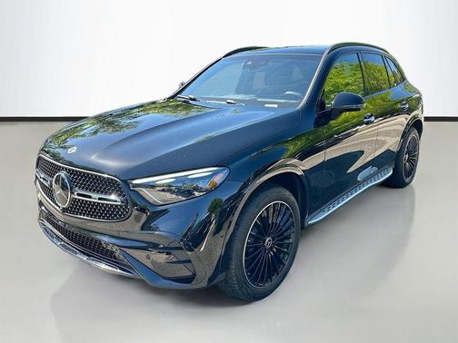 2025 Mercedes-Benz GLC 300 Base