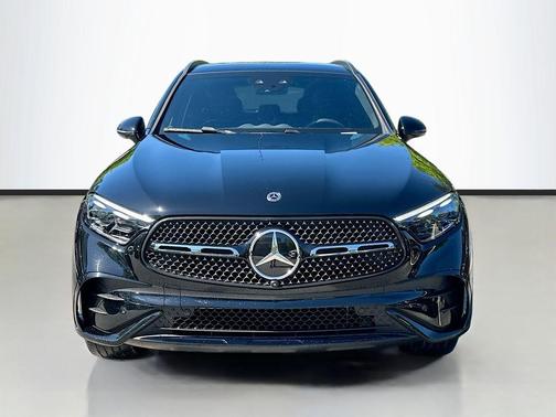 2025 Mercedes-Benz GLC 300 Base