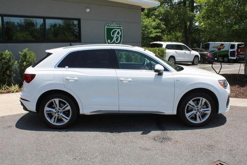 2021 Audi Q3 45 S line Premium