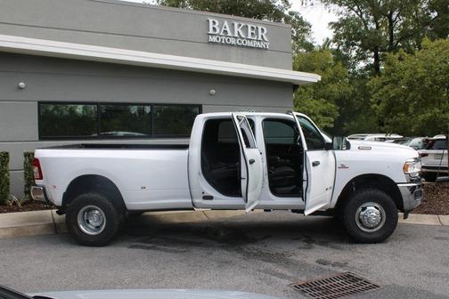 2022 RAM 3500 Tradesman