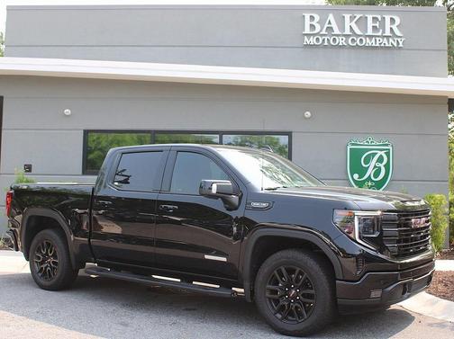 2025 GMC Sierra 1500 Elevation