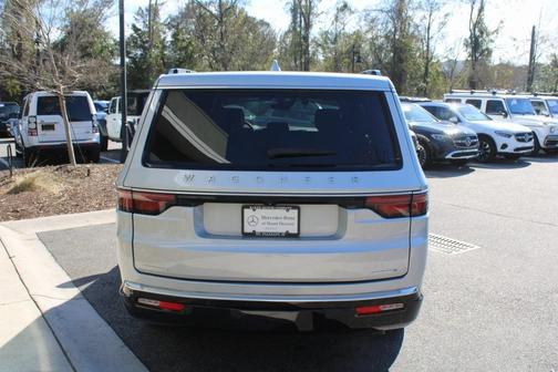 2022 Jeep Wagoneer Series II