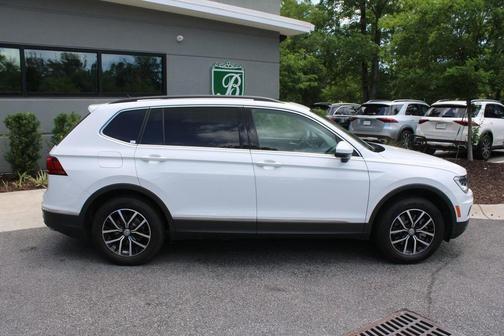 2021 Volkswagen Tiguan 2.0T SE