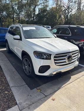 2025 Mercedes-Benz GLS 450 4MATIC