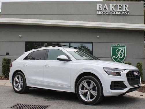 2023 Audi Q8 55 Premium