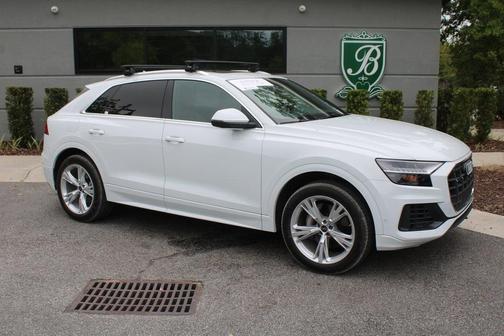 2023 Audi Q8 55 Premium