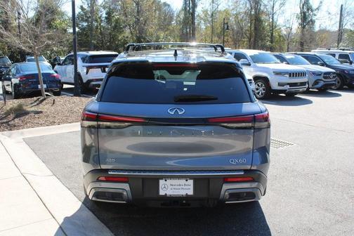 2023 INFINITI QX60 AUTOGRAPH