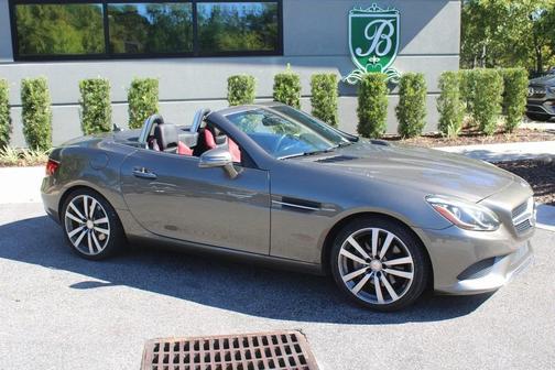 2017 Mercedes-Benz SLC 300 Base