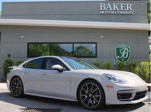 2023 Porsche Panamera Turbo S
