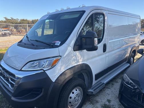 2023 RAM ProMaster 2500 Base