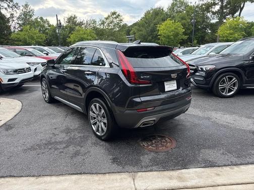 2023 Cadillac XT4 Premium Luxury