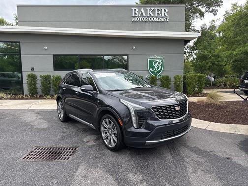 2023 Cadillac XT4 Premium Luxury