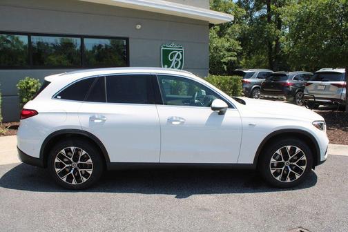 Polar White 2025 Mercedes-Benz GLC 350e Base 4MATIC