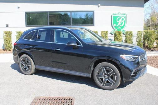 2026 Mercedes-Benz GLC 300 Base