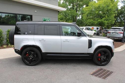 2023 Land Rover Defender 110 X