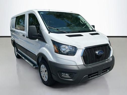 Oxford White 2025 Ford Transit-250 Base
