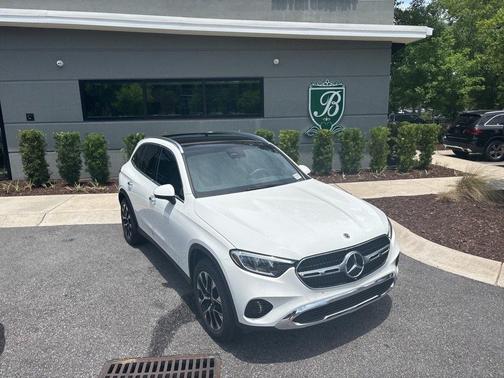 2025 Mercedes-Benz GLC 350e Base 4MATIC