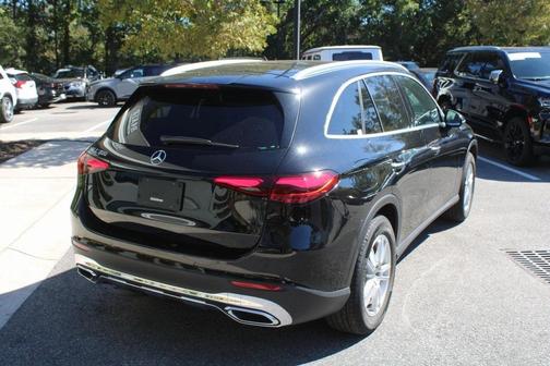 2025 Mercedes-Benz GLC 300 Base