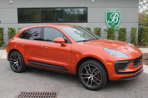 2024 Porsche Macan Base