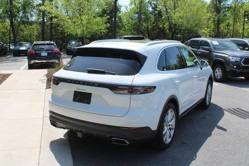 2019 Porsche Cayenne Base