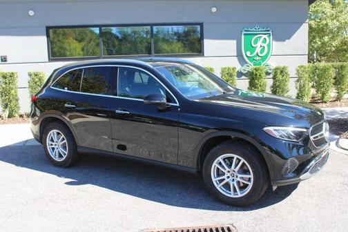 2025 Mercedes-Benz GLC 300 Base