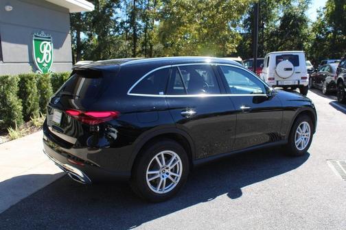 2025 Mercedes-Benz GLC 300 Base
