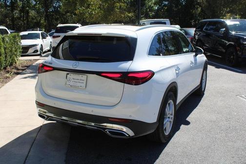 2025 Mercedes-Benz GLC 300 Base