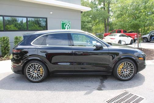 2019 Porsche Cayenne Turbo