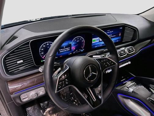 Black 2026 Mercedes-Benz GLE 450 4MATIC