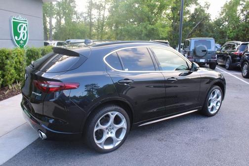 2023 Alfa Romeo Stelvio Ti