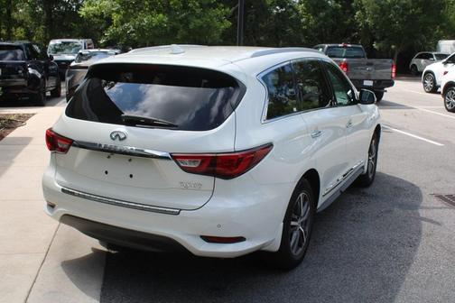 2016 INFINITI QX60 Base