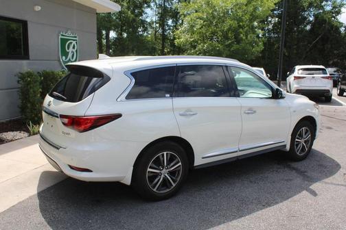 2016 INFINITI QX60 Base