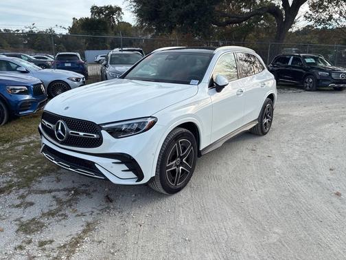 2025 Mercedes-Benz GLC 300 Base