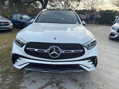 2025 Mercedes-Benz GLC 300 Base