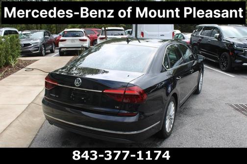 2017 Volkswagen Passat 1.8T SE