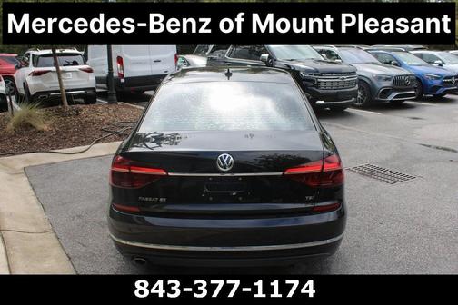 2017 Volkswagen Passat 1.8T SE