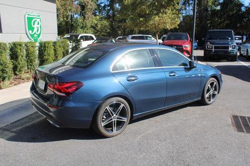 2022 Mercedes-Benz A-Class A 220