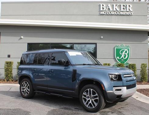 2021 Land Rover Defender 110 SE