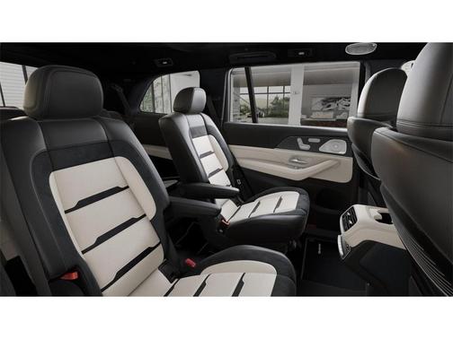 2026 Mercedes-Benz AMG GLS 63 Base