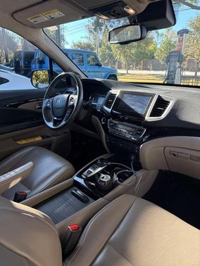 2017 Honda Pilot Elite