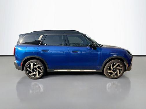 2025 MINI Countryman S