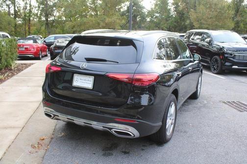 2025 Mercedes-Benz GLC 300 Base