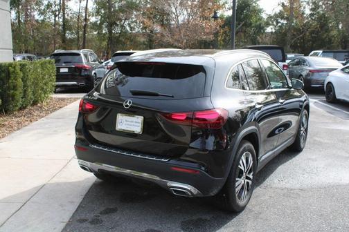 2025 Mercedes-Benz GLA 250 Base