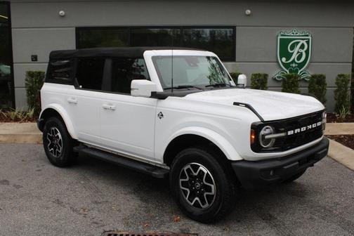 2022 Ford Bronco Outer Banks